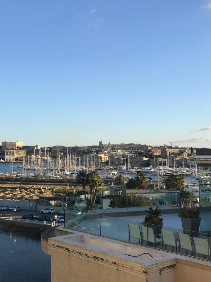 Point - Sir William Reid Apartment Gzira ภายนอก รูปภาพ